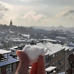 Deniz Manzarasi, Marti Sesleri Esliginde * Стамбул