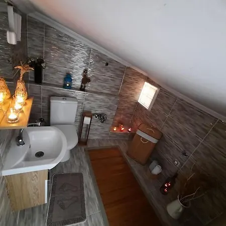 Apartment Deniz Manzarasi, Marti Sesleri Esliginde