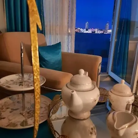 Apartment Deniz Manzarasi, Marti Sesleri Esliginde