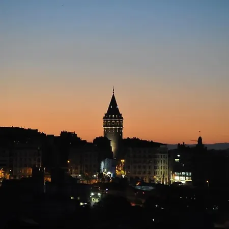 Apartment Deniz Manzarasi, Marti Sesleri Esliginde Istanbul