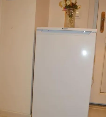 Deniz Manzarasi, Marti Sesleri Esliginde شقة