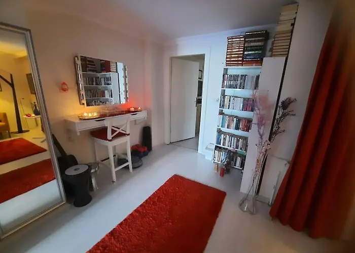 Deniz Manzarasi, Marti Sesleri Esliginde اسطنبول