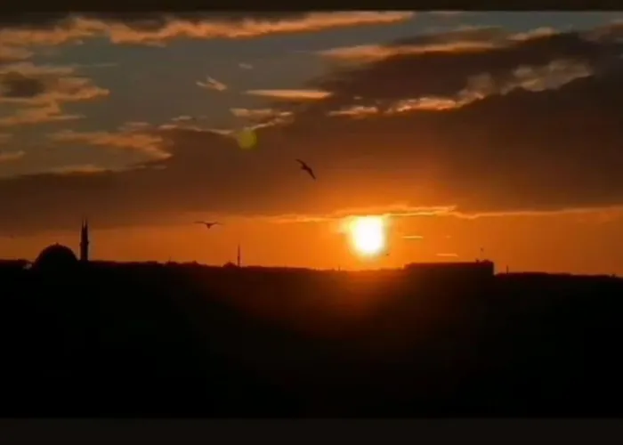 Deniz Manzarasi, Marti Sesleri Esliginde * اسطنبول