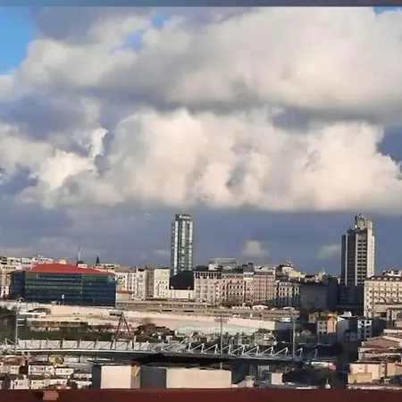 Deniz Manzarasi, Marti Sesleri Esliginde *